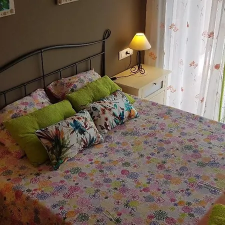 Al Canal ロザス